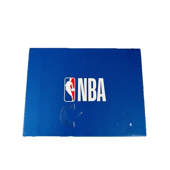 NEW Chicago Bulls Limited Edition NBA Bling Hydrapeak Tumbler 25 oz Rhinestones - Picture 8 of 16